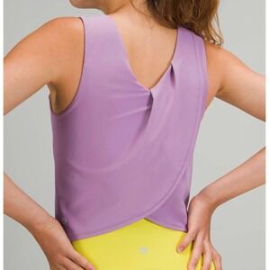 Lululemon Nulu Twist-Back Yoga Tank Top Light Support C/D Wisteria Purple W1DEHS